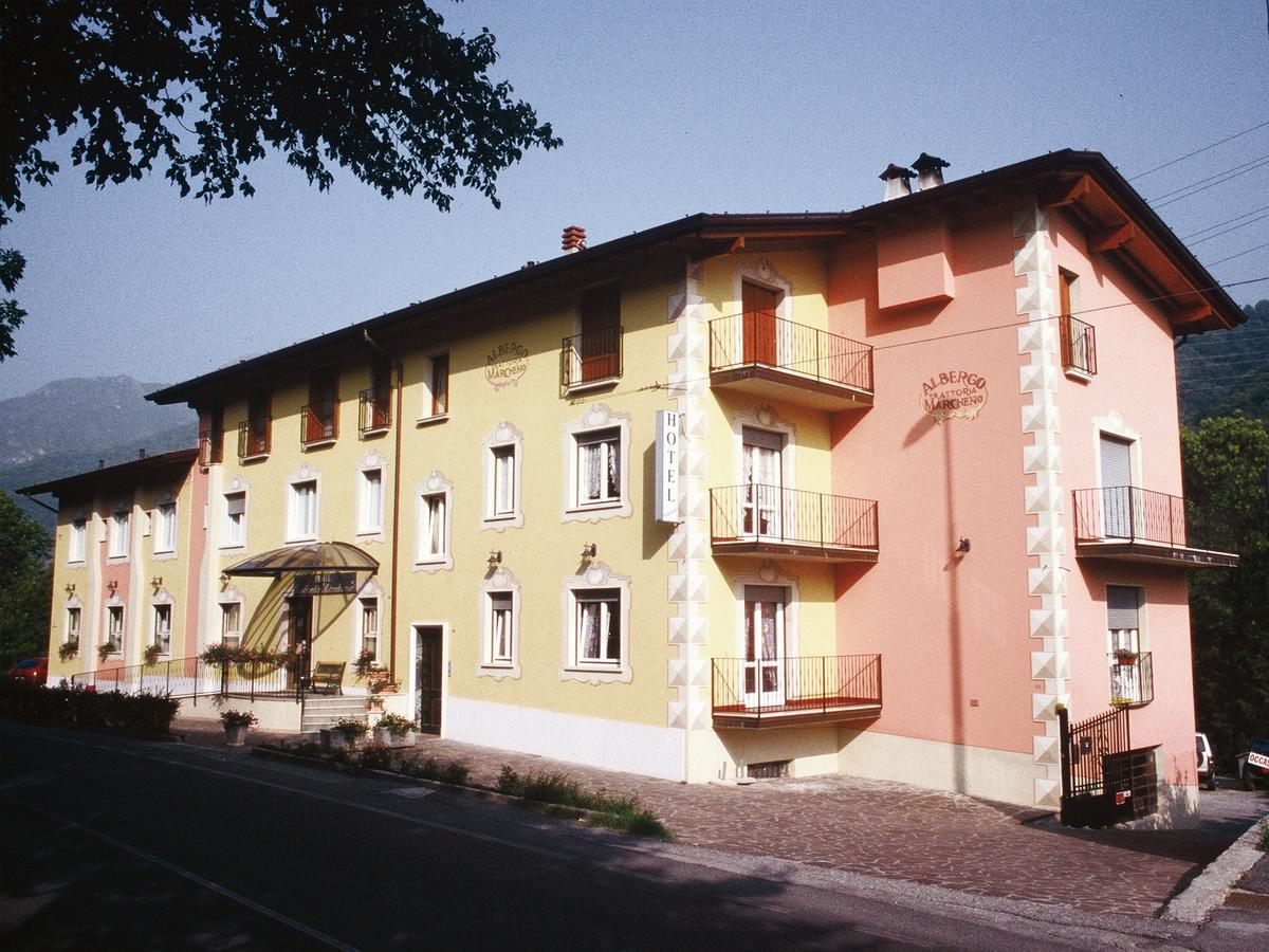 Albergo Ristorante Marcheno Exteriör bild
